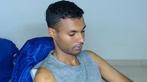 Snapshot of mr_max__ chatting on April 25, 2026, 11:13 pm Max online show from April 25, 2026, 11:13 pm
