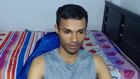 Snapshot of mr_max__ chatting on May 9, 2026, 6:57 pm Max online show from May 9, 2026, 6:57 pm