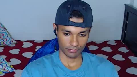 Snapshot of mr_max__ chatting on May 12, 2026, 2:58 pm Max online show from May 12, 2026, 2:58 pm