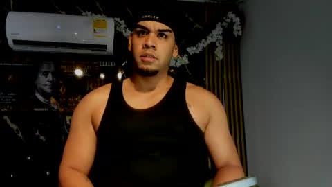 Snapshot of mr_maximo chatting on July 12, 2026, 5:09 am mr_maximo online show from July 12, 2026, 5:09 am