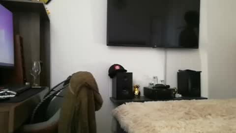 Dannys online show from December 8, 2024, 9:19 pm