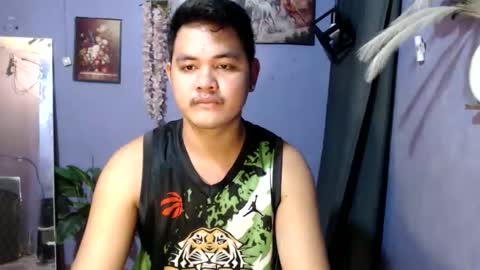 mr_olivercummerx online show from April 6, 2026, 3:59 am