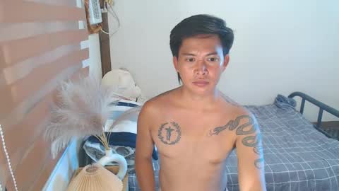 KYLE online show from April 8, 2026, 6:35 am