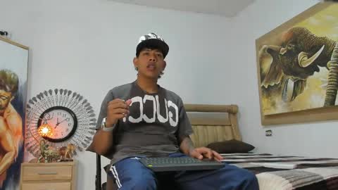 mr_stiven_ online show from April 16, 2026, 3:29 am