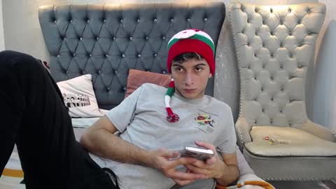 williseo online show from December 25, 2024, 11:42 pm