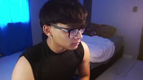 Snapshot of mr_yisuz chatting on July 5, 2026, 12:12 pm yisuz online show from July 5, 2026, 12:12 pm