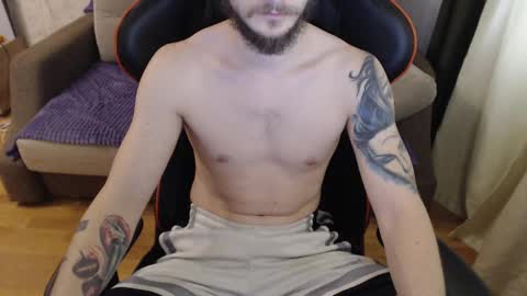 mrbeautifuleyes online show from January 13, 2025, 8:37 am