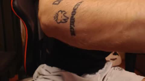 mrbeautifuleyes online show from December 3, 2025, 11:30 am