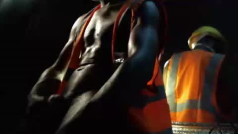 Snapshot of mrbigdiq chatting on January 10, 2025, 2:04 am MrBigDiQ1 online show from January 10, 2025, 2:04 am