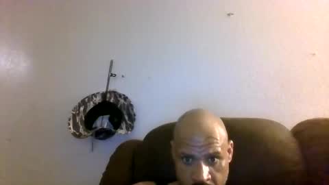 mrbiggs1077777 online show from November 14, 2025, 10:18 pm