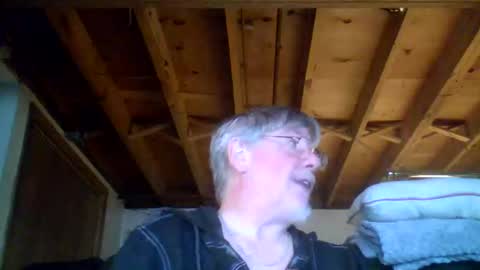 mrblade666 online show from April 20, 2026, 11:13 am