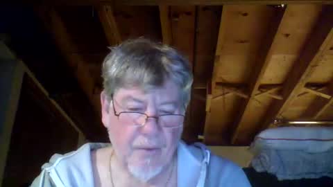 mrblade666 online show from April 20, 2026, 11:28 pm