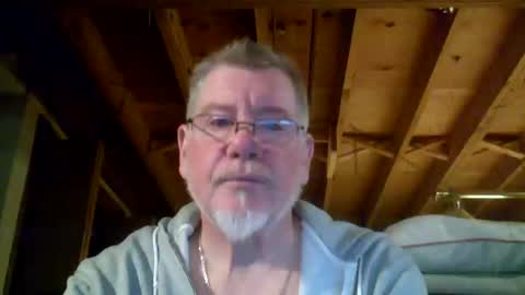 Snapshot of mrblade666 chatting on May 8, 2026, 9:58 am mrblade666 online show from May 8, 2026, 9:58 am
