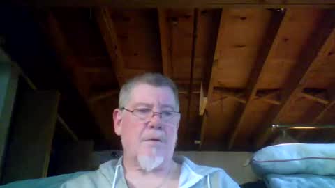 Snapshot of mrblade666 chatting on May 11, 2026, 8:28 pm mrblade666 online show from May 11, 2026, 8:28 pm