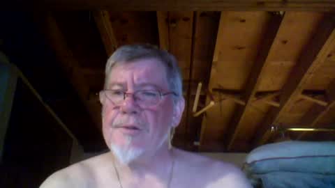 Snapshot of mrblade666 chatting on June 12, 2026, 12:42 am mrblade666 online show from June 12, 2026, 12:42 am
