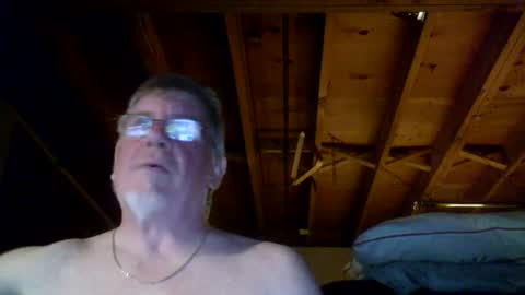 Snapshot of mrblade666 chatting on June 17, 2026, 12:02 am mrblade666 online show from June 17, 2026, 12:02 am