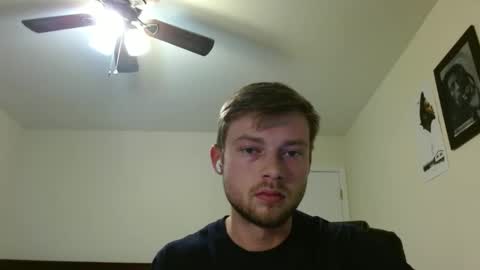 mrcoolguy68 online show from December 30, 2024, 2:51 pm