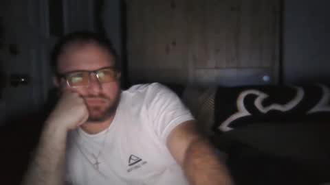 mrd4nk online show from January 7, 2026, 3:42 am