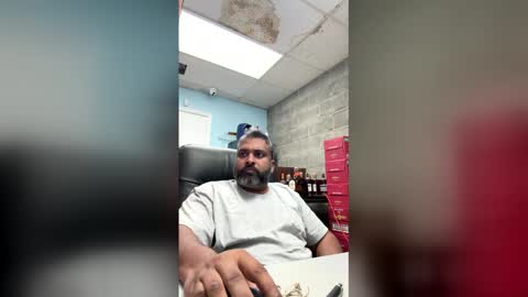 Snapshot of mrdelite1234 chatting on June 1, 2026, 7:04 pm mrdelite1234 online show from June 1, 2026, 7:04 pm