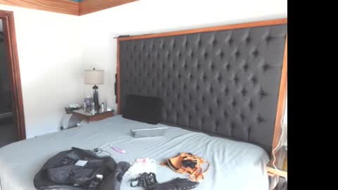 MrFunTimeforYou online show from February 25, 2025, 8:51 pm