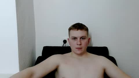 Max online show from March 5, 2026, 7:54 pm