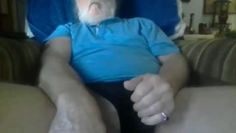 mrhollar online show from March 1, 2026, 12:18 pm