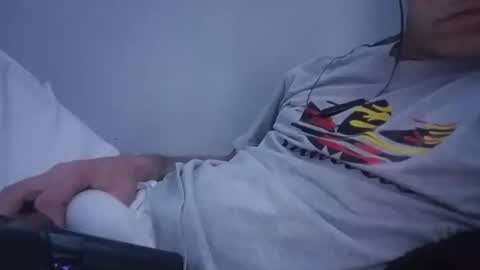 mrj1979 online show from December 6, 2024, 10:16 am