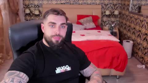 mrkarlhot99 online show from March 12, 2025, 12:57 pm