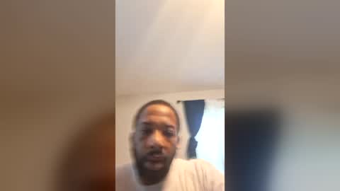 Snapshot of mrreefyreef chatting on August 3, 2026, 1:38 pm Zaddylongstroke online show from August 3, 2026, 1:38 pm