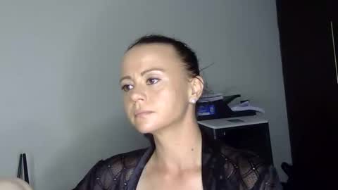 Snapshot of mrs_bunny_swing chatting on March 20, 2026, 6:24 pm mrs_bunny_swing online show from March 20, 2026, 6:24 pm