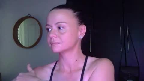 Snapshot of mrs_bunny_swing chatting on April 10, 2026, 7:57 am mrs_bunny_swing online show from April 10, 2026, 7:57 am