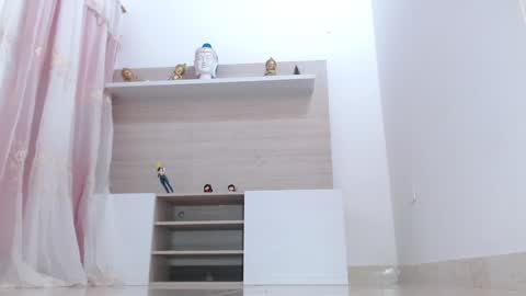 Tell me Katty  online show from January 8, 2025, 4:11 pm