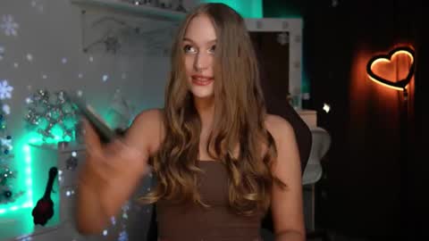 YOUR OWNER online show from December 20, 2025, 3:30 pm