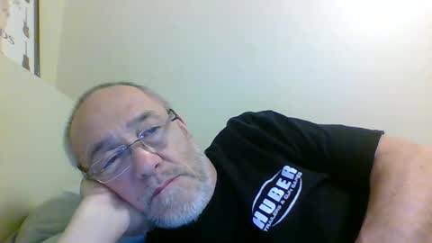 Snapshot of mrtease5 chatting on February 27, 2025, 11:10 am mrtease5 online show from February 27, 2025, 11:10 am