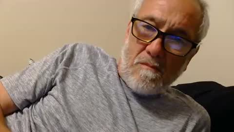 Snapshot of mrtease5 chatting on June 23, 2026, 4:10 am mrtease5 online show from June 23, 2026, 4:10 am