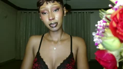 Snapshot of ms_crystal chatting on May 1, 2026, 12:04 am ms_crystal online show from May 1, 2026, 12:04 am