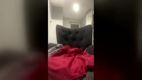 Snapshot of ms_discreet chatting on June 24, 2026, 2:54 am ms_discreet online show from June 24, 2026, 2:54 am