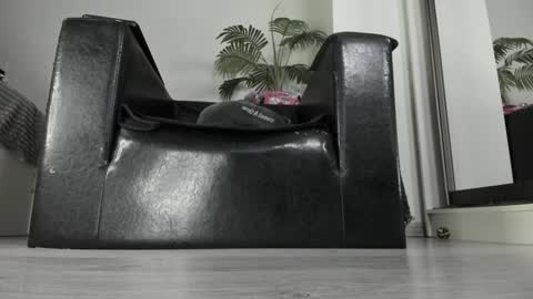 Goddess. Miss. Lady.  Queen. Madam Milady online show from January 10, 2025, 4:41 pm