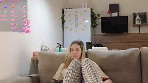 Ms ForYOU online show from February 19, 2025, 3:27 pm