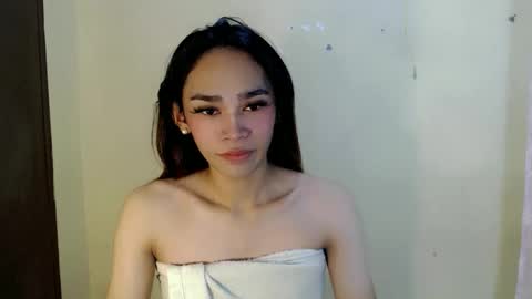 Ashley online show from March 10, 2026, 7:35 am