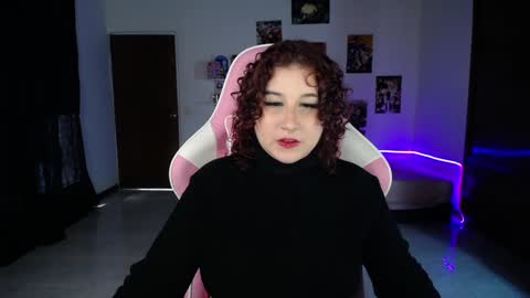 Manuela3 online show from January 7, 2025, 5:31 pm