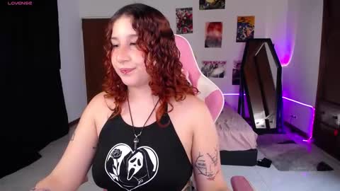 Manuela3 online show from November 30, 2025, 12:14 am