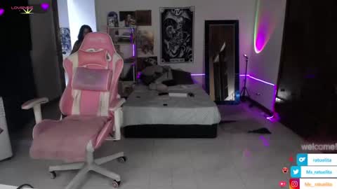 Snapshot of ms_ratuelita chatting on June 16, 2026, 6:54 pm Manuela3 online show from June 16, 2026, 6:54 pm