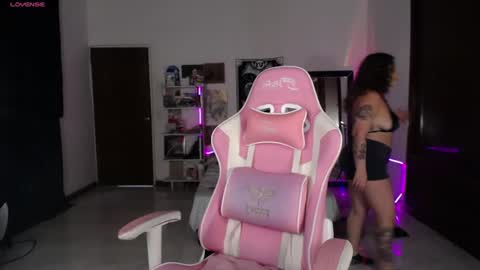 Snapshot of ms_ratuelita chatting on July 11, 2026, 7:16 pm Manuela3 online show from July 11, 2026, 7:16 pm