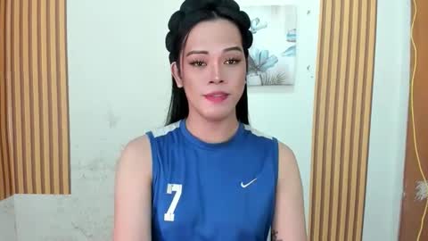 Snapshot of ms_selenaxx chatting on April 11, 2026, 8:18 am selena online show from April 11, 2026, 8:18 am