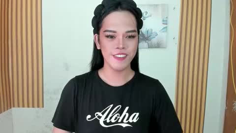 Snapshot of ms_selenaxx chatting on April 16, 2026, 10:27 am selena online show from April 16, 2026, 10:27 am