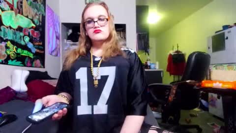 Cunty Luxxe online show from November 20, 2025, 1:28 am