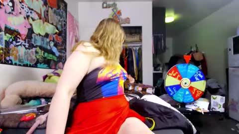 Cunty Luxxe online show from January 10, 2026, 5:53 am