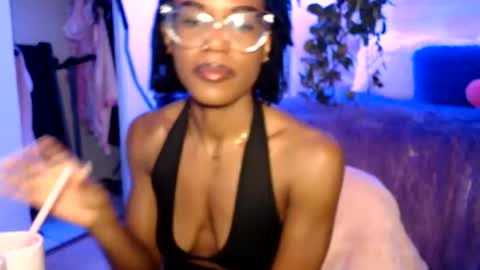 Snapshot of msemonibrown chatting on July 7, 2026, 6:47 am CocoSage online show from July 7, 2026, 6:47 am