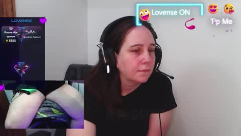 MsGamerGirl69 online show from February 3, 2026, 4:43 am